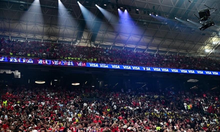 Δίκαιο ξέσπασμα από τη Φενέρ: «Νύχτα ντροπής – 5.000 φίλοι του Ολυμπιακού μπήκαν χωρίς εισιτήριο»