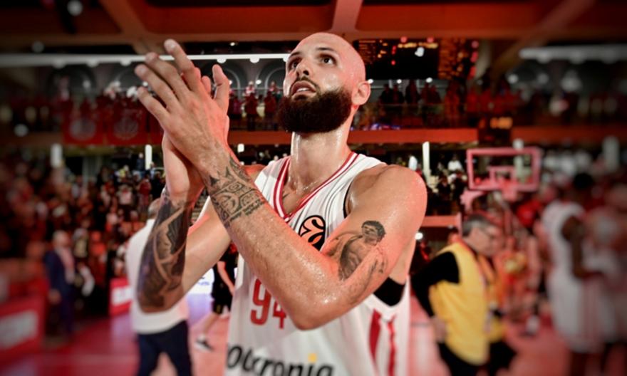 Φουρνιέ: «Έχουμε ακόμα δύο ματς για το τρόπαιο»
