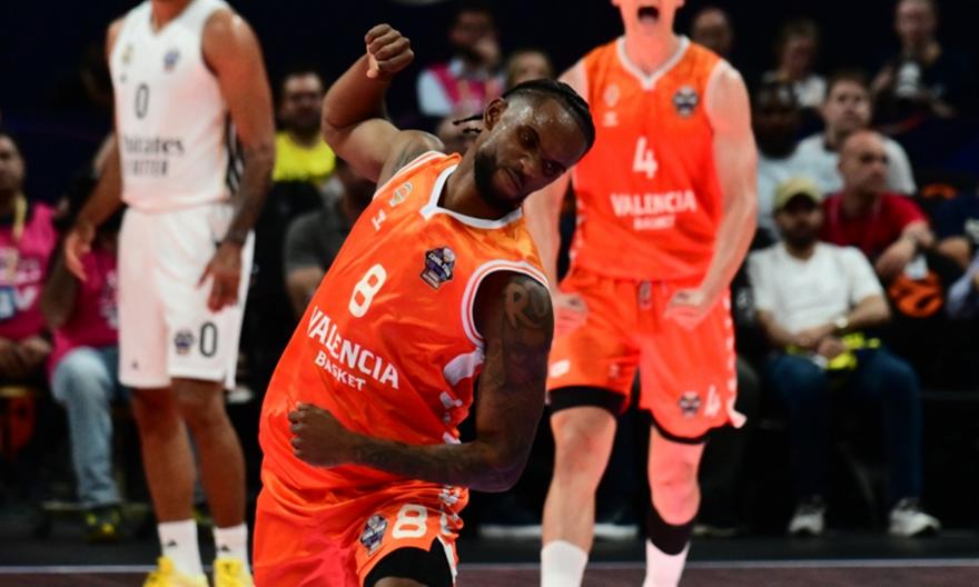 Mundo Deportivo: «Ο Μοντέρο είπε “όχι” στη Βαλένθια και πλησιάζει στον Ολυμπιακό»
