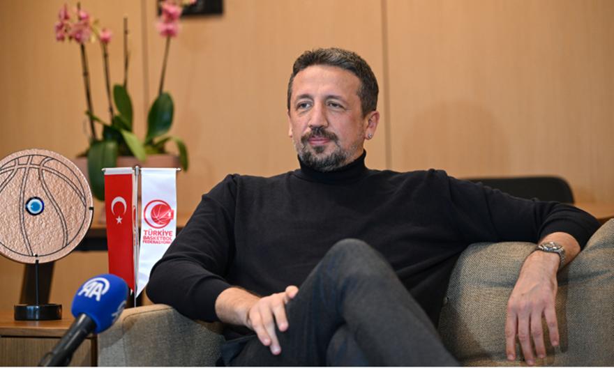 Τούρκογλου για Ολυμπιακό: «Δεν μπορεί να επιβληθεί μπασκετικά της Φενέρ»