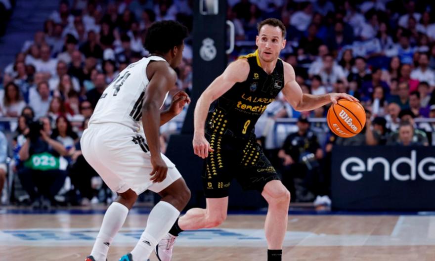 Courtside TV: Έτσι αποκλείστηκε η Ρεάλ από την Τενερίφη στα προημιτελικά του ισπανικού πρωταθλήματος!