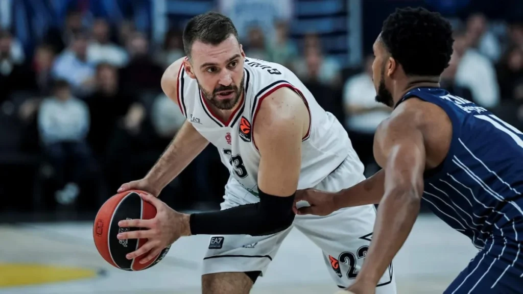 Φενέρμπαχτσε: Θέλει πίσω τον Γκούντουριτς!